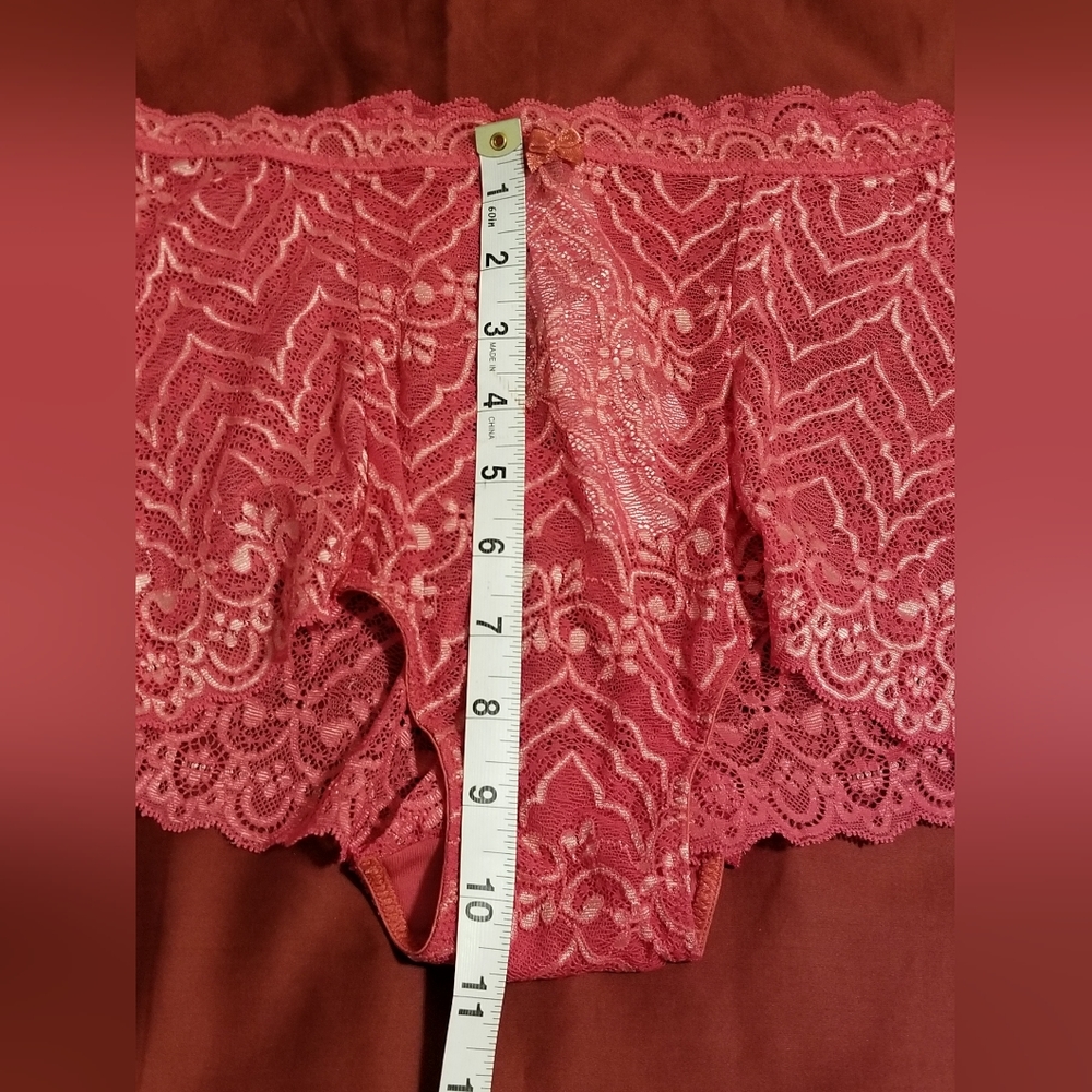 Intimissimi High Waist Lace Panty, NWT, Size Large - Picture 7 of 7